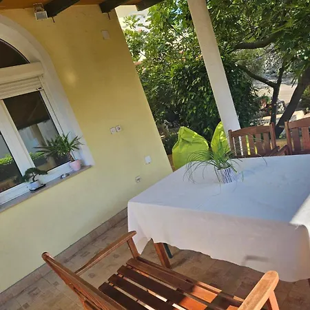 Apartmani Sanja Klenovica Exterior photo