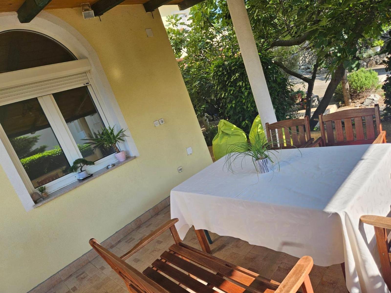 Sanja Apartment Klenovica
