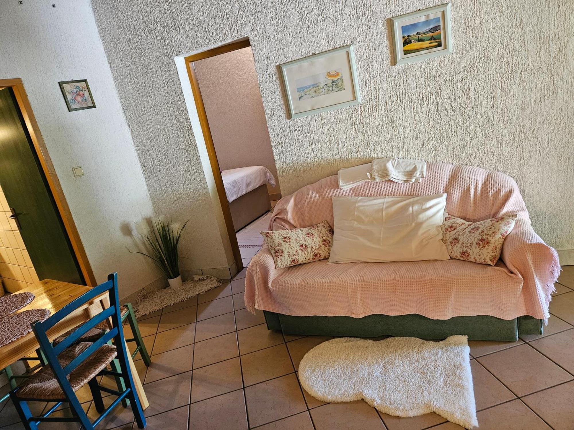 Apartment Sanja *